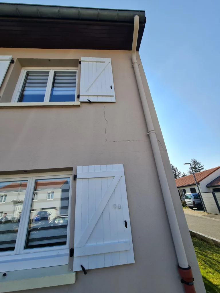Réparation fissure structurelle et ravalement de façade