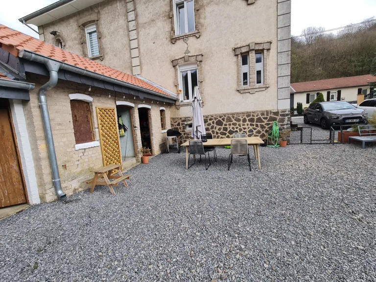 Démolition, extension, terrasse, façade et murette